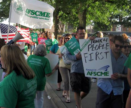 Rockford schools support workers picket for fairness