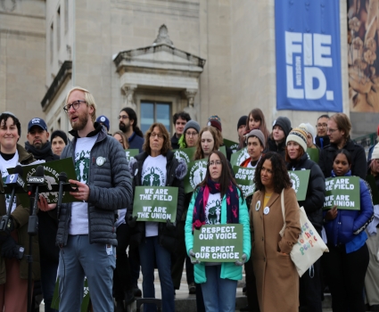 Field Museum workers file for union election with AFSCME