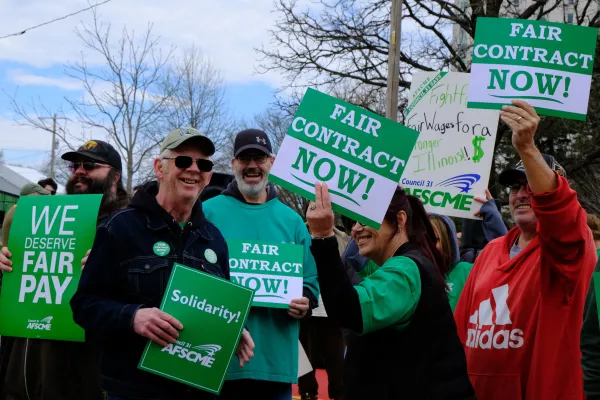 ISU workers on strike.